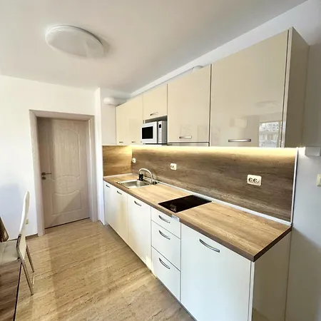 Cabacum Pleasure Beachfront Aparthotel 3*