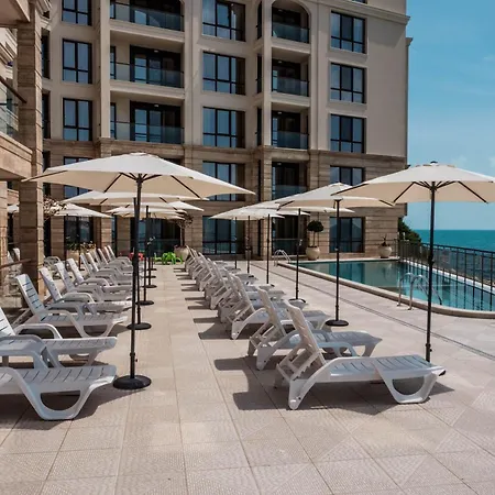 Cabacum Pleasure Beachfront - 50m To And Pool Lejlighedshotel