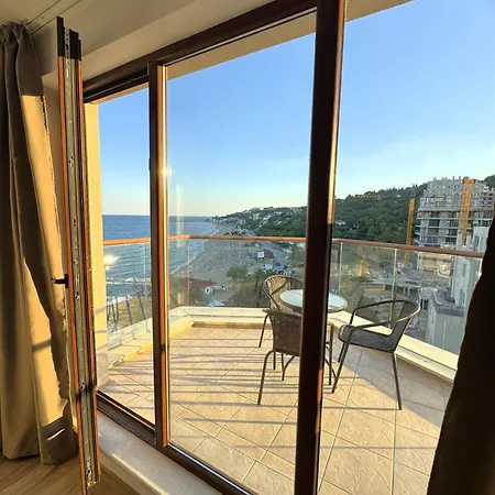 Cabacum Pleasure Beachfront - 50m To And Pool 3*