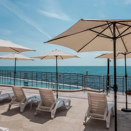 Apart Otel Cabacum Pleasure Beachfront - 50m To And Pool