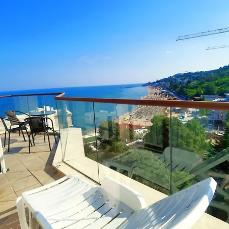Aparthotel Cabacum Pleasure Beachfront - 50m To And Pool