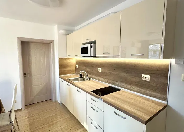 Cabacum Pleasure Beachfront Aparthotel 3*